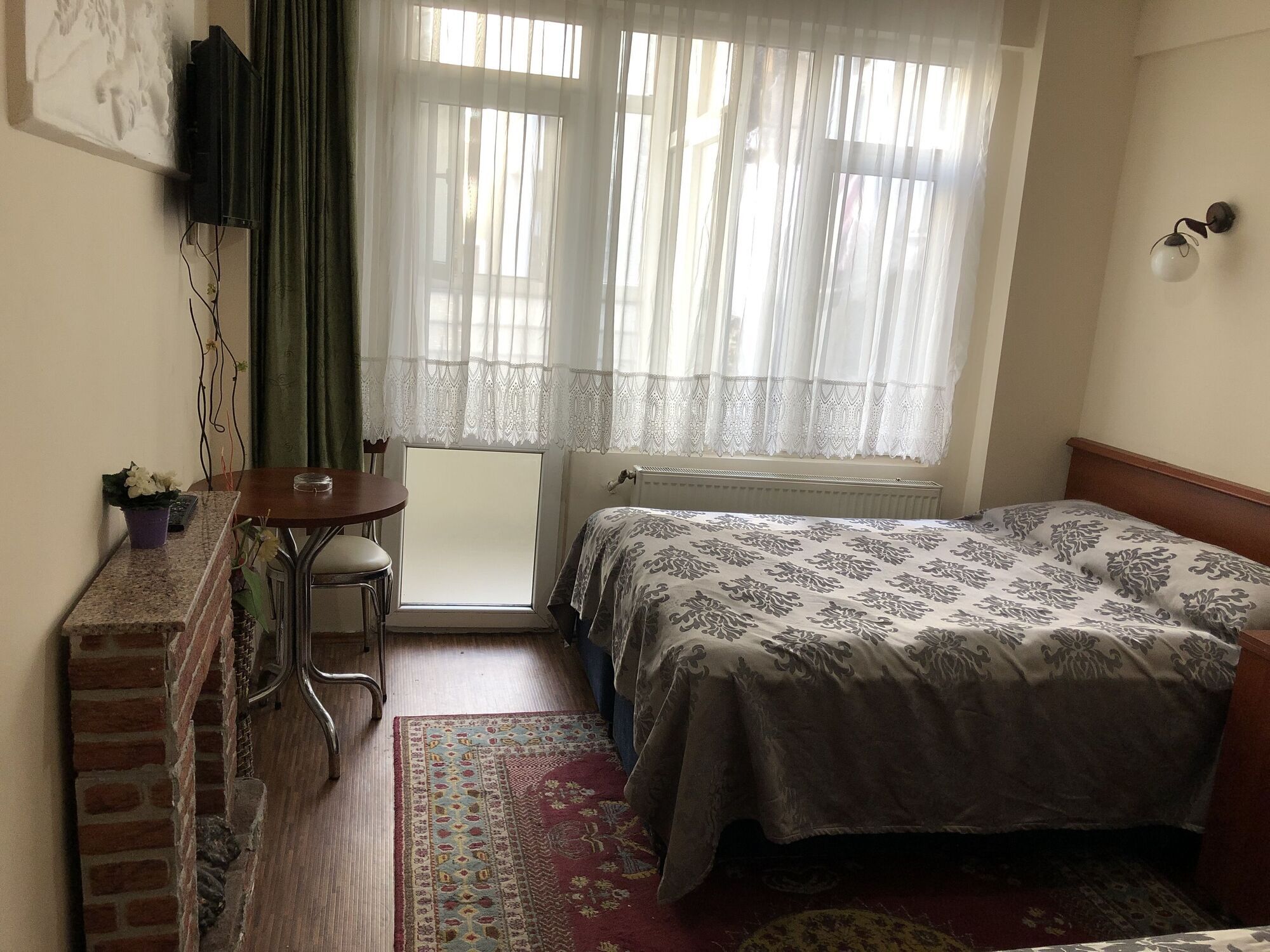 Отель Kadikoy Kervansaray 2*